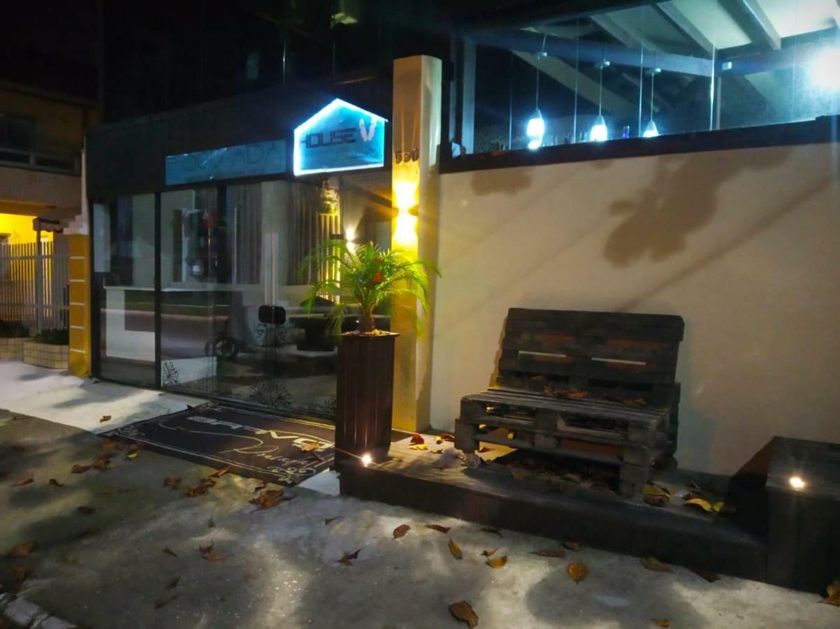 Pousada Bravo House Balneário Camboriú Zewnętrze zdjęcie